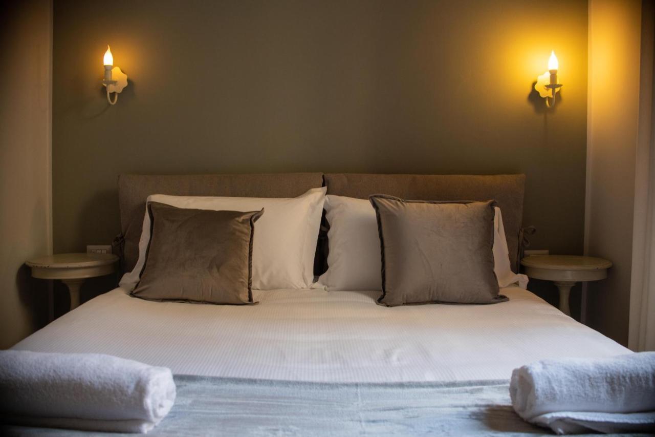 B&B Dimora Sassetti 6 ฟลอเรนซ์ ภายนอก รูปภาพ